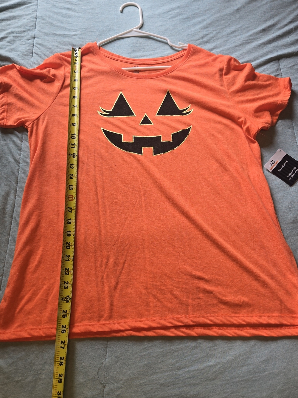 Women's Orange Short Sleeve Jack-O'-Lantern Graphic Tee